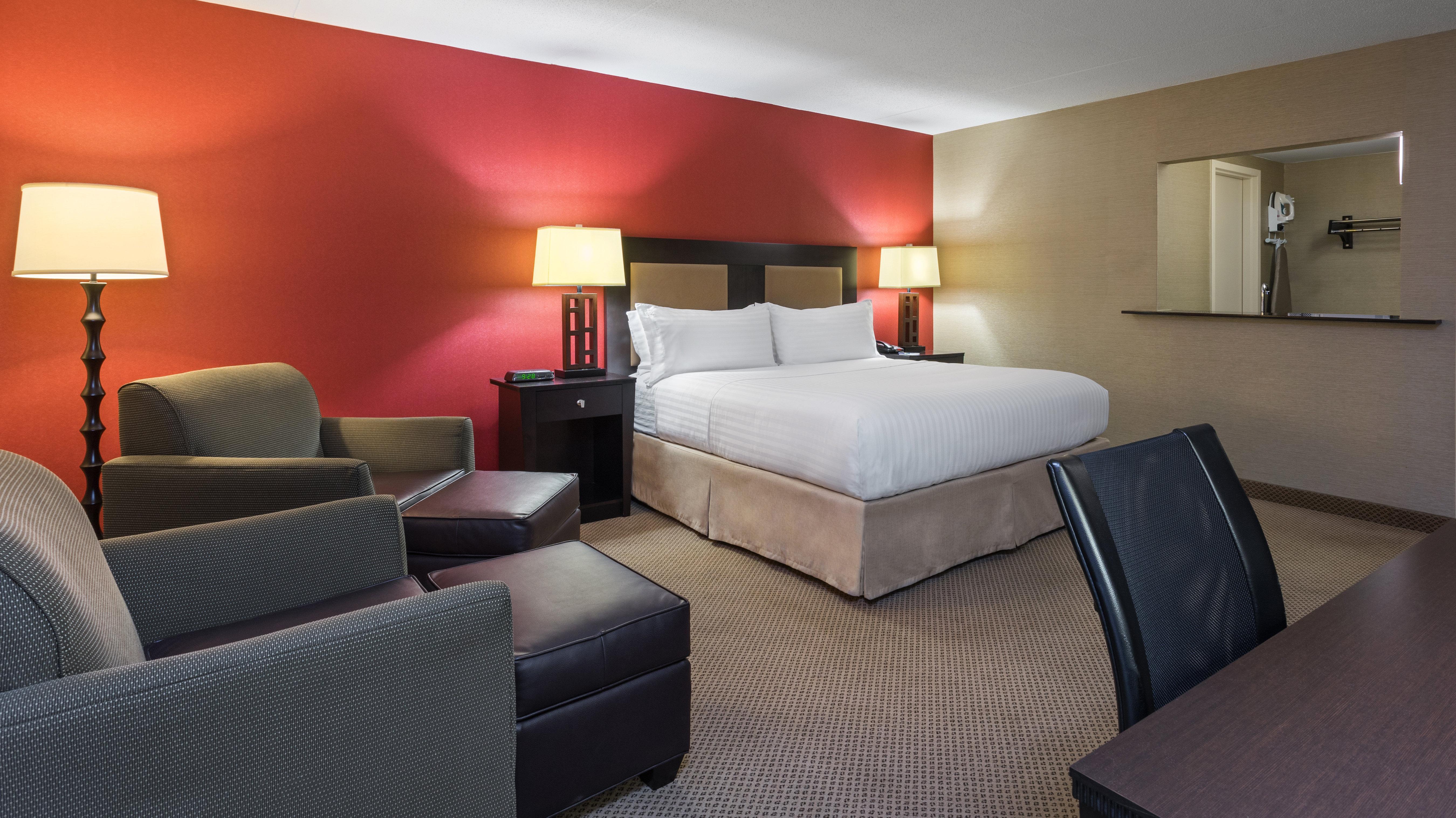 Holiday Inn Express Charleston-Civic Center By Ihg Exterior foto